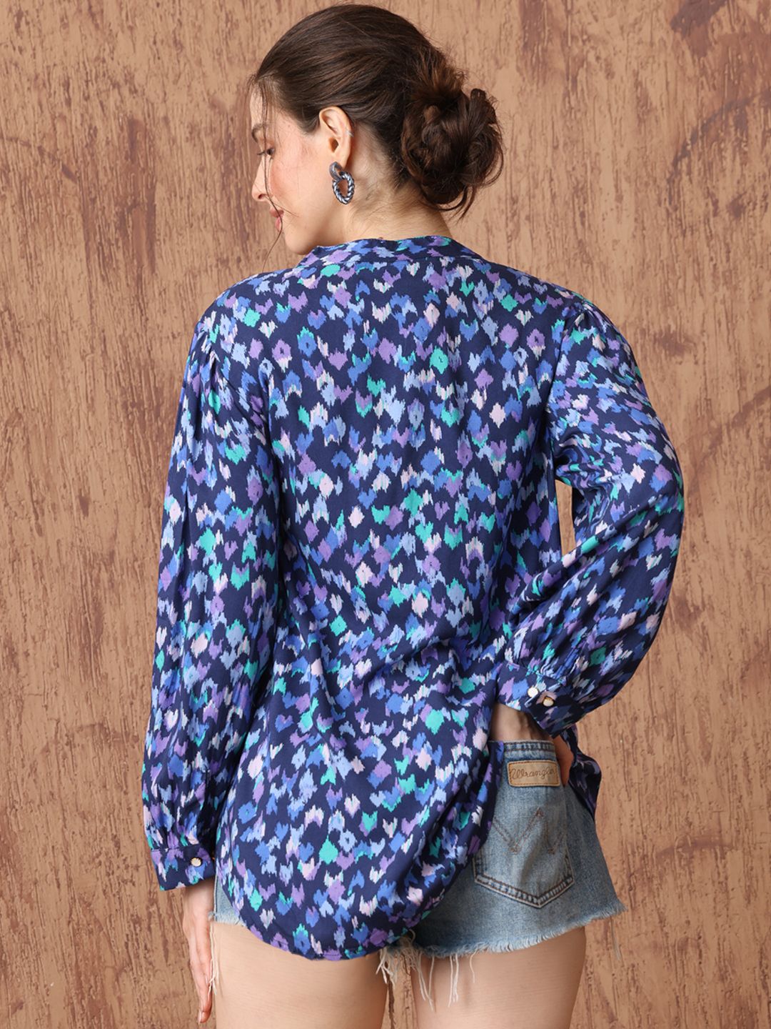 Women's Ikat Print Tunic with Mandarin Collar