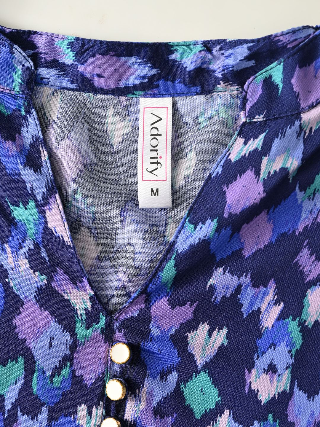 Women's Ikat Print Tunic with Mandarin Collar