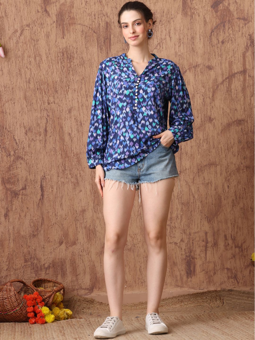 Women's Ikat Print Tunic with Mandarin Collar