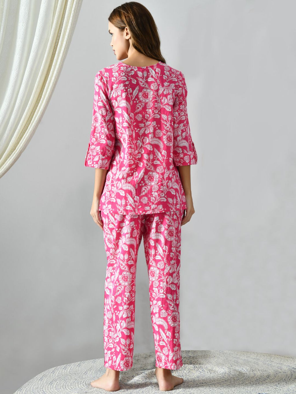 Comfortable Pink Cotton Sleepwear Set for Women