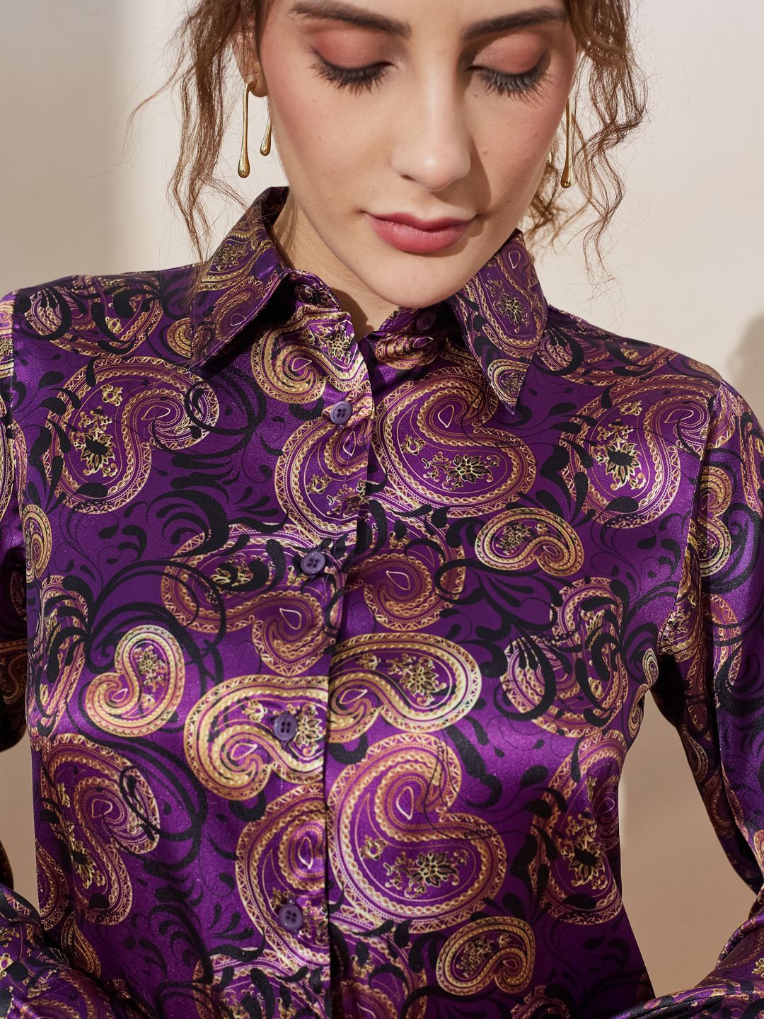 Chic Satin Shirt with Printed Design