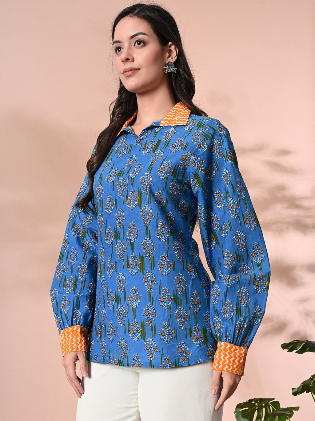 Women's Sky Blue Tunic with Motif Print & Balloon Sleeves